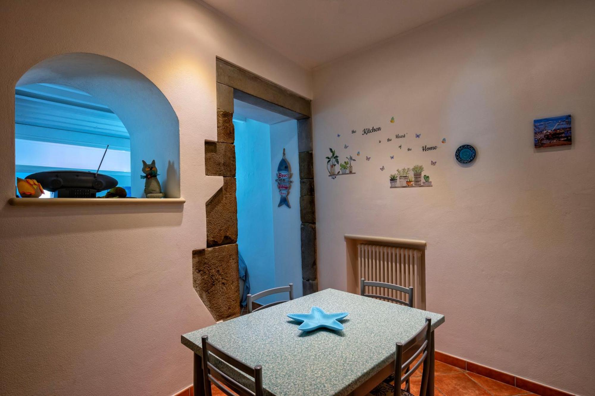 Peppiniello Apartment ริโอมัจโจเร ภายนอก รูปภาพ