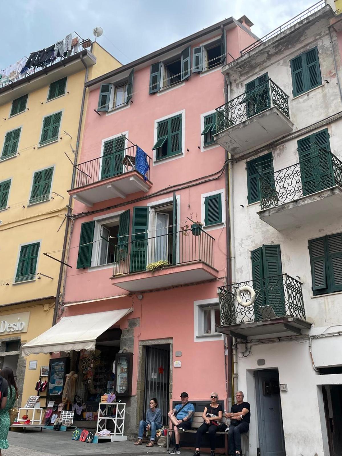 Peppiniello Apartment ริโอมัจโจเร ภายนอก รูปภาพ